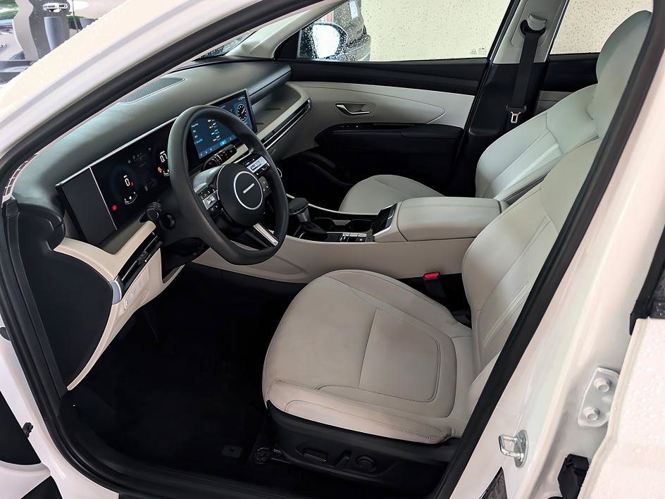 Used 2025 Hyundai Tucson SEL FWD image 10