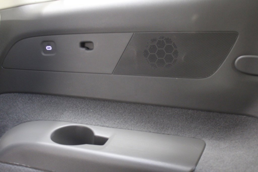 Used 2024 Cadillac XT6 Premium Luxury image 36