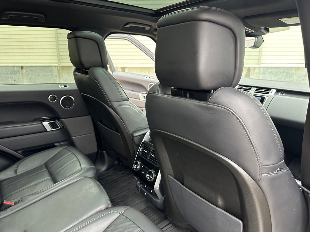 Used 2018 Land Rover Range Rover Sport HSE image 20