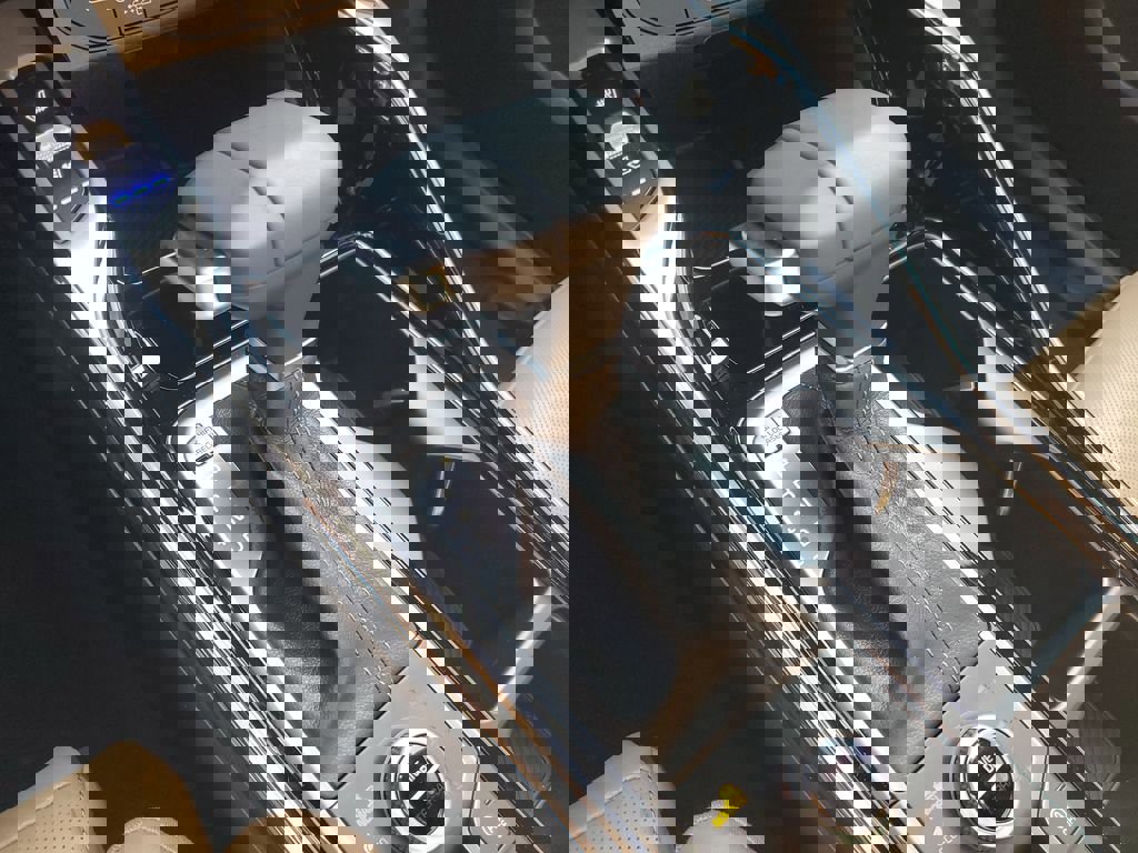 New 2026 Kia Sorento SX Prestige w/ Olive Brown Leather Package image 38