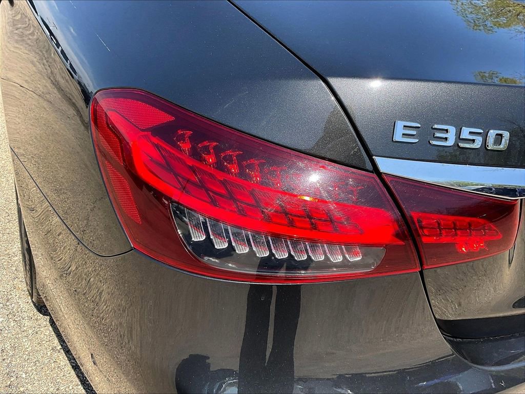 Used 2021 Mercedes-Benz E 350 4MATIC Sedan image 22