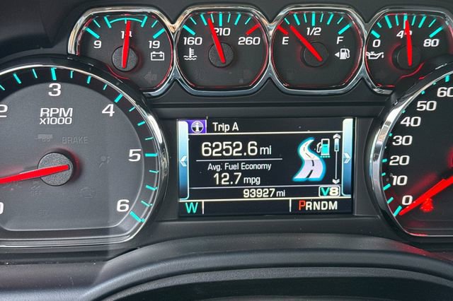 Used 2016 Chevrolet Suburban LT image 28