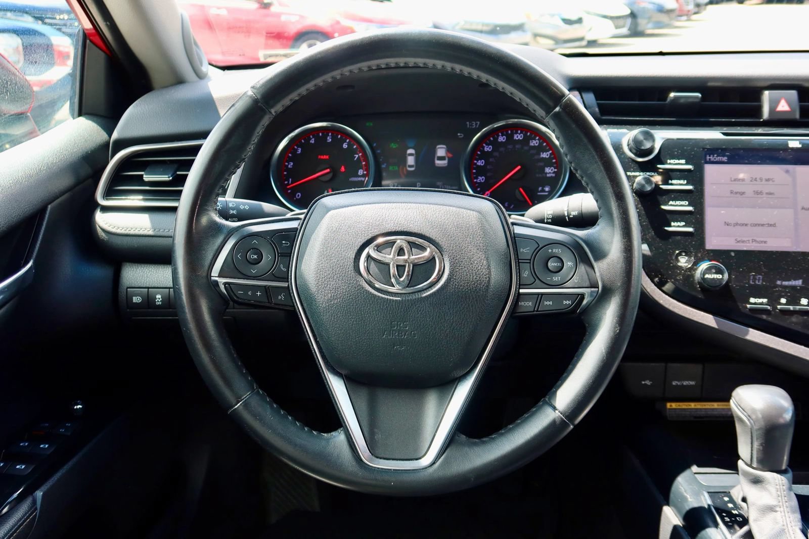 Used 2020 Toyota Camry XSE FWD image 9