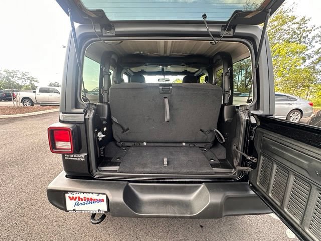 Used 2019 Jeep Wrangler Sport AWD/4WD image 16