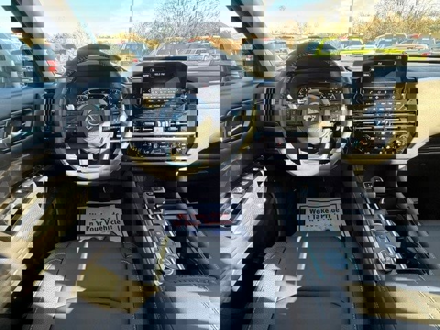 New 2025 Nissan Pathfinder SL w/ SL Premium Package image 23