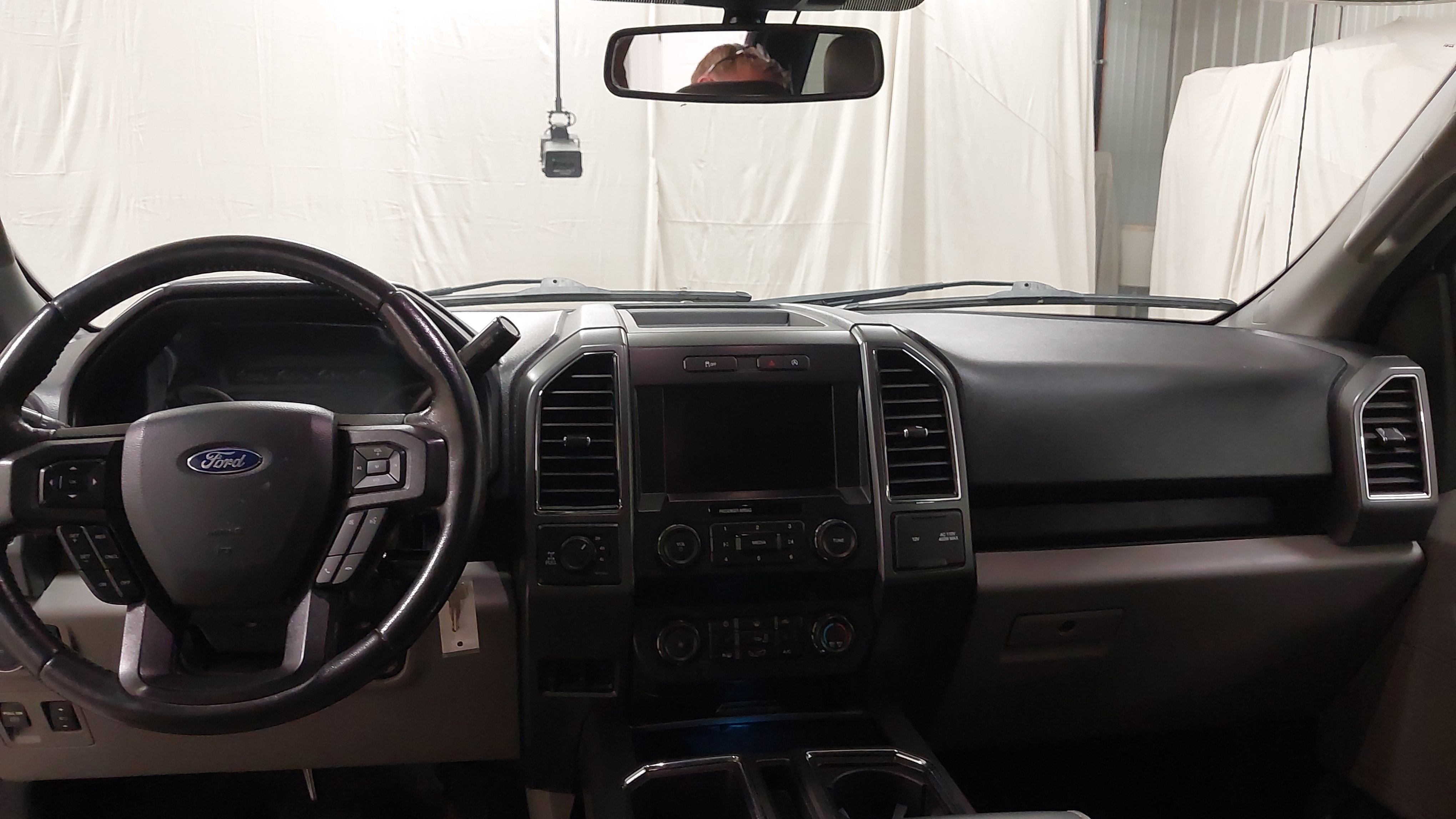 Used 2020 Ford F150 XLT w/ Equipment Group 302A Luxury AWD/4WD image 26