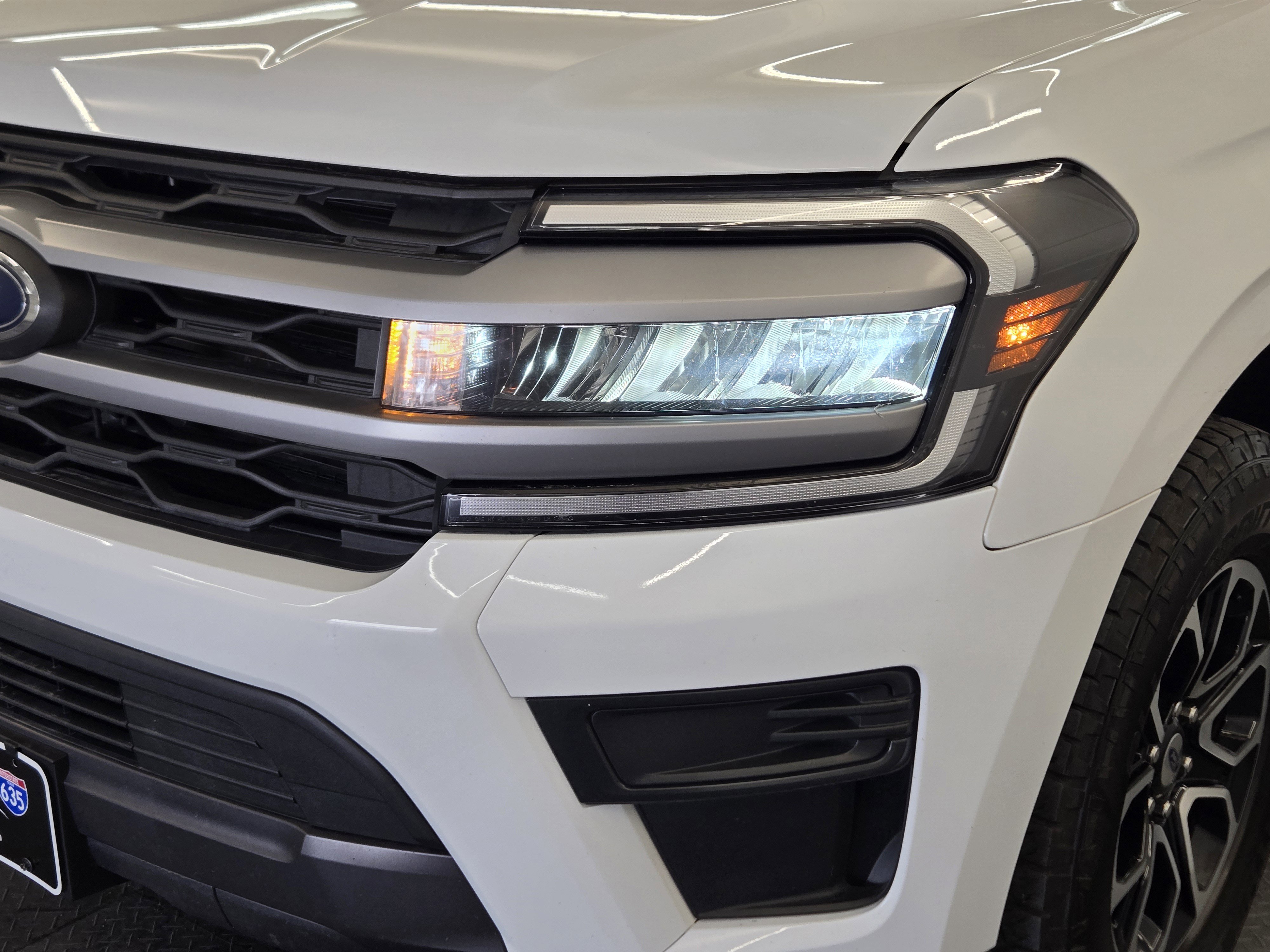 Certified 2023 Ford Expedition Max XL image 6