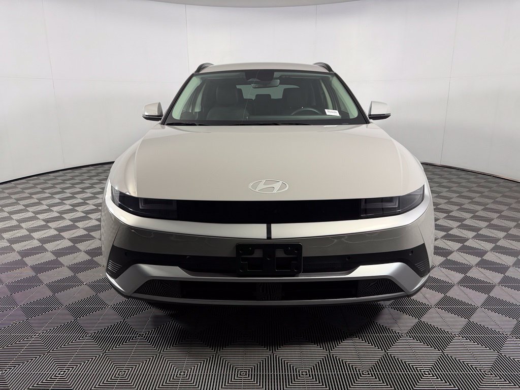 Used 2025 Hyundai Ioniq 5 SEL AWD/4WD image 3