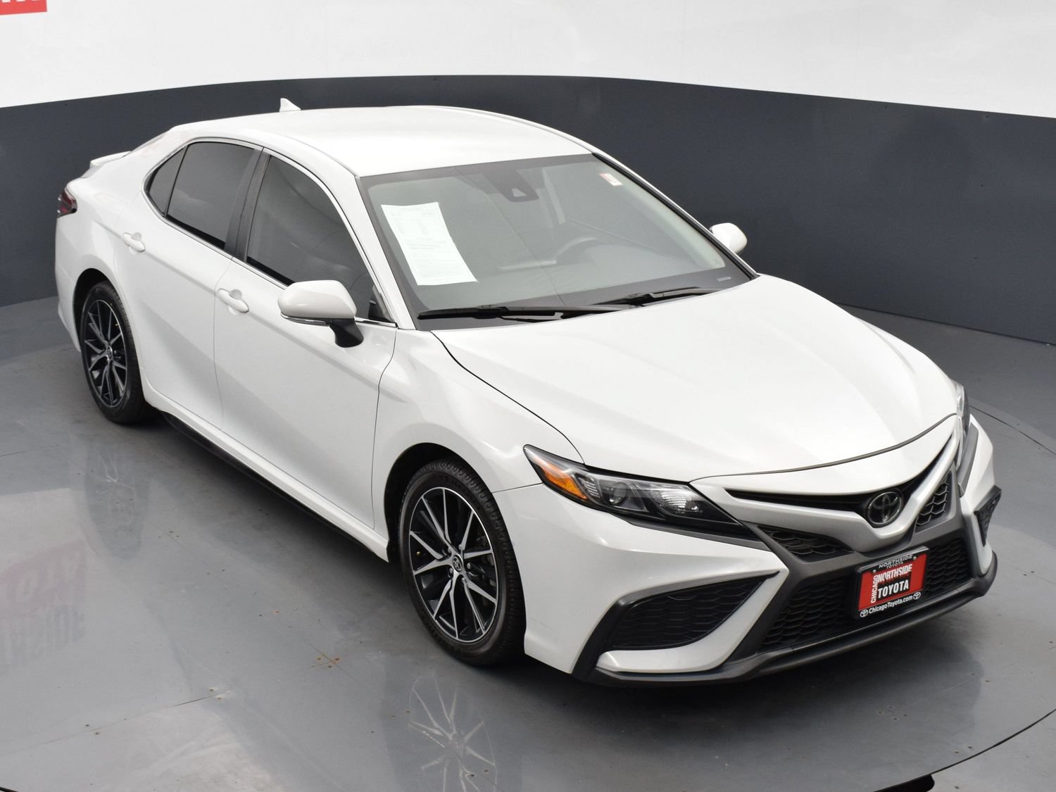 Used 2024 Toyota Camry SE FWD image 22