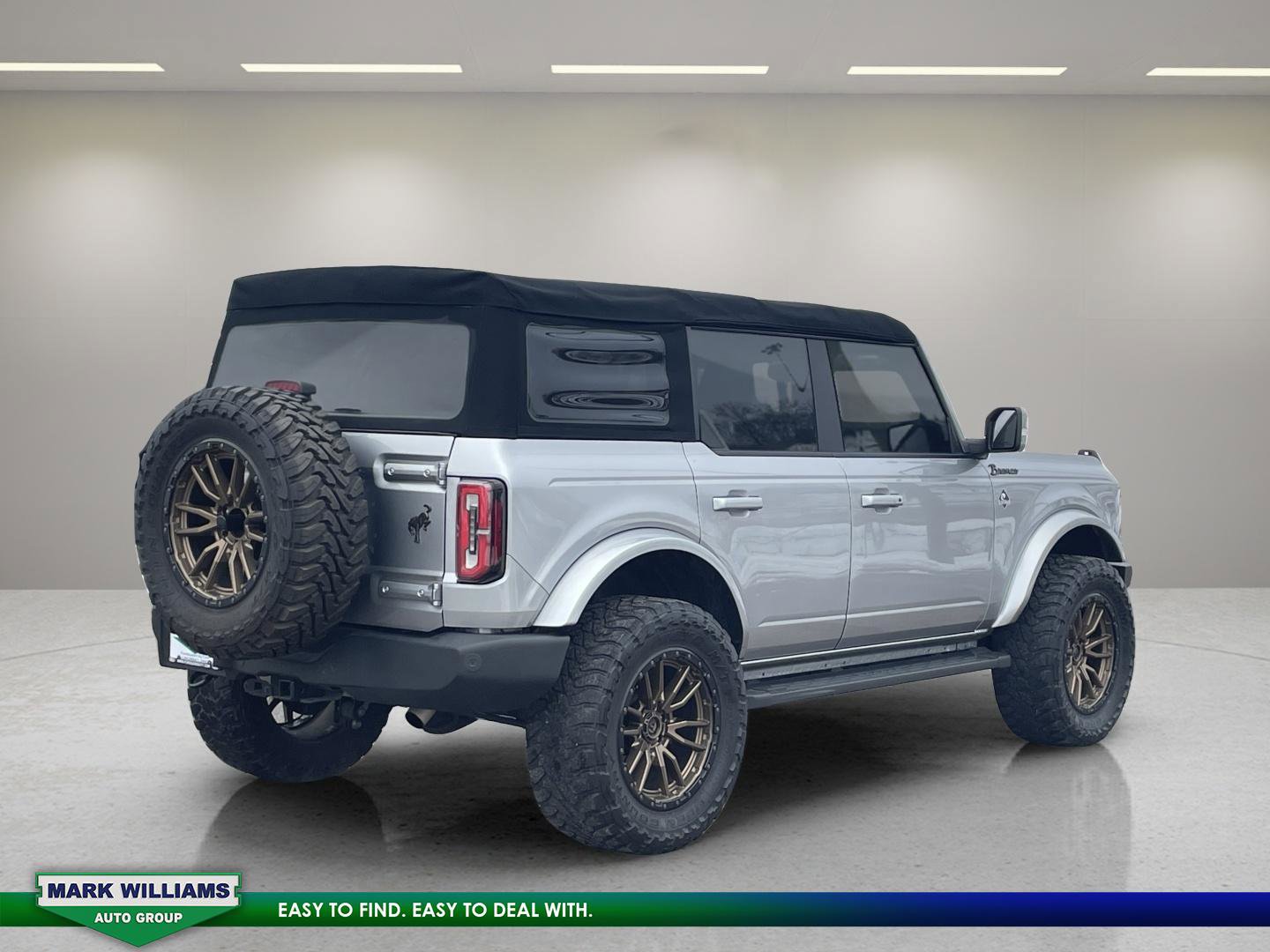 Used 2022 Ford Bronco Outer Banks image 7
