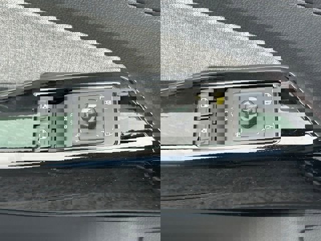 New 2025 Volkswagen ID.4 Pro image 19