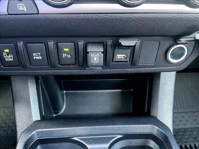 Used 2023 Toyota Tacoma SR5 AWD/4WD image 26