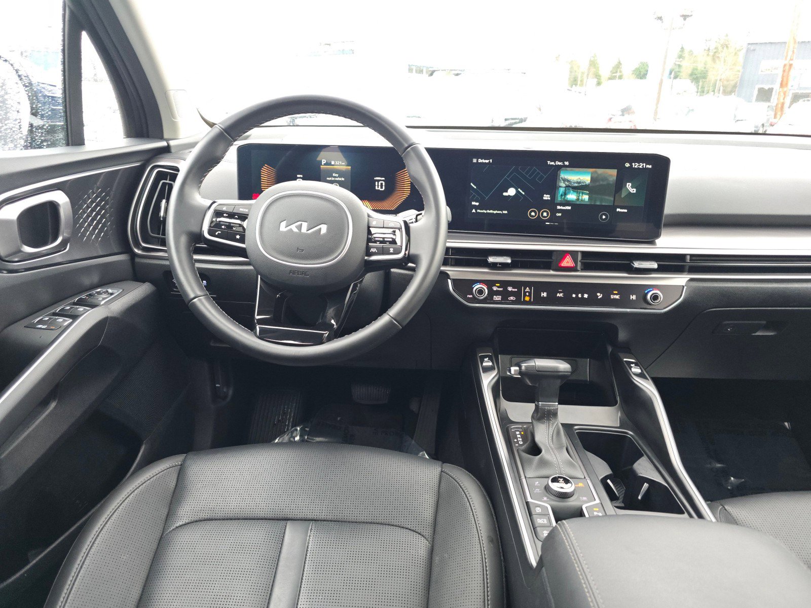 Used 2024 Kia Sorento S w/ Panoramic Sunroof Package image 19