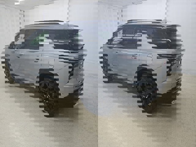 New 2026 Chevrolet Traverse RS w/ LPO, Floor Liner Package image 6