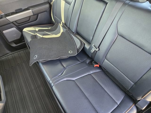 New 2026 Ford F250 Lariat w/ Black Appearance Package AWD/4WD image 18