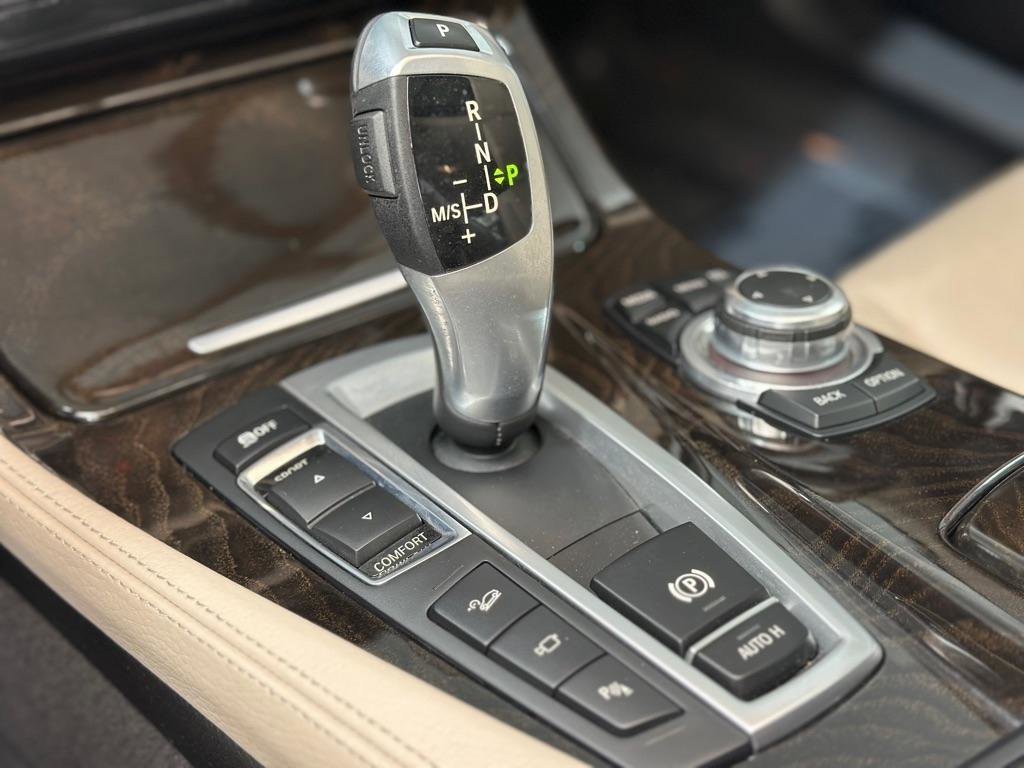 Used 2013 BMW 528i xDrive Sedan AWD/4WD image 17