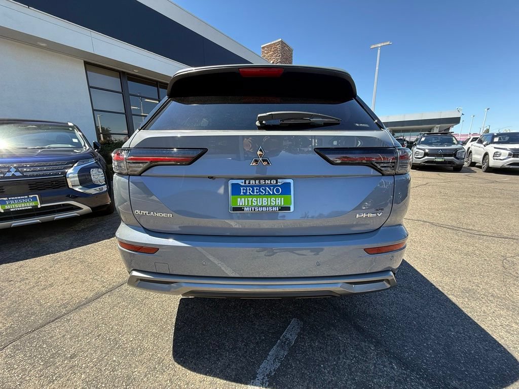 New 2026 Mitsubishi Outlander SE AWD/4WD image 12