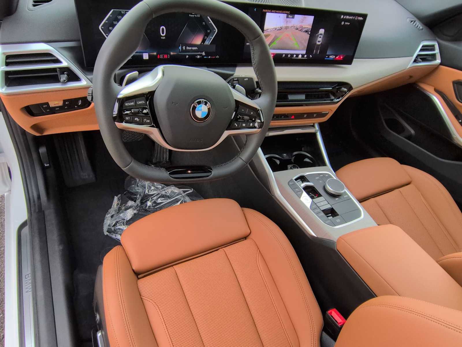 Used 2025 BMW 330i xDrive Sedan w/ Convenience Package image 10