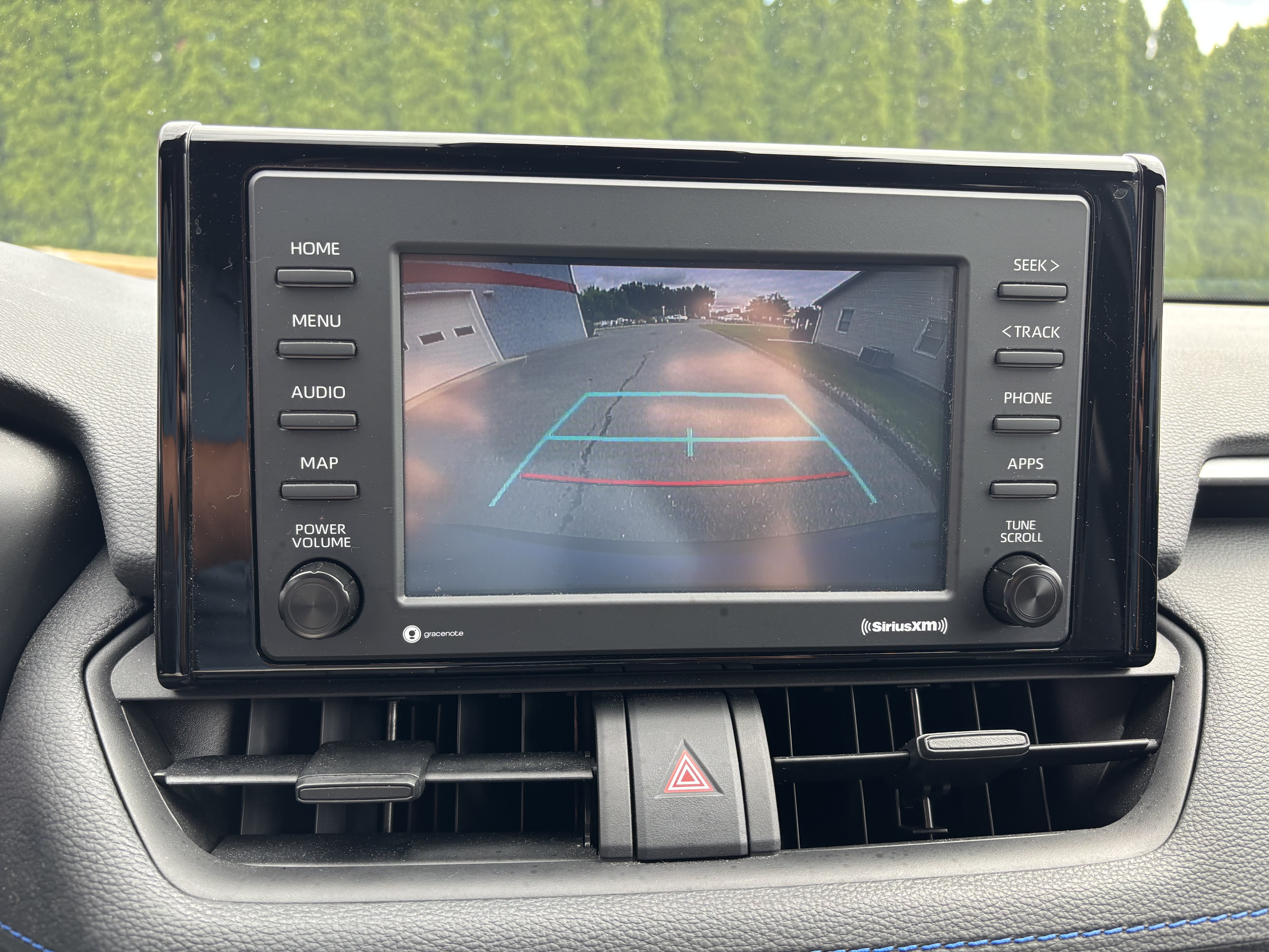 Used 2022 Toyota RAV4 SE w/ Convenience Package AWD/4WD image 27