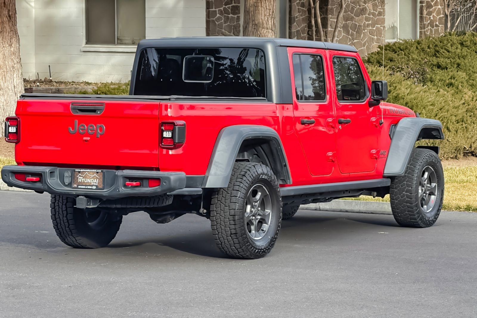 Used 2020 Jeep Gladiator Rubicon video 4