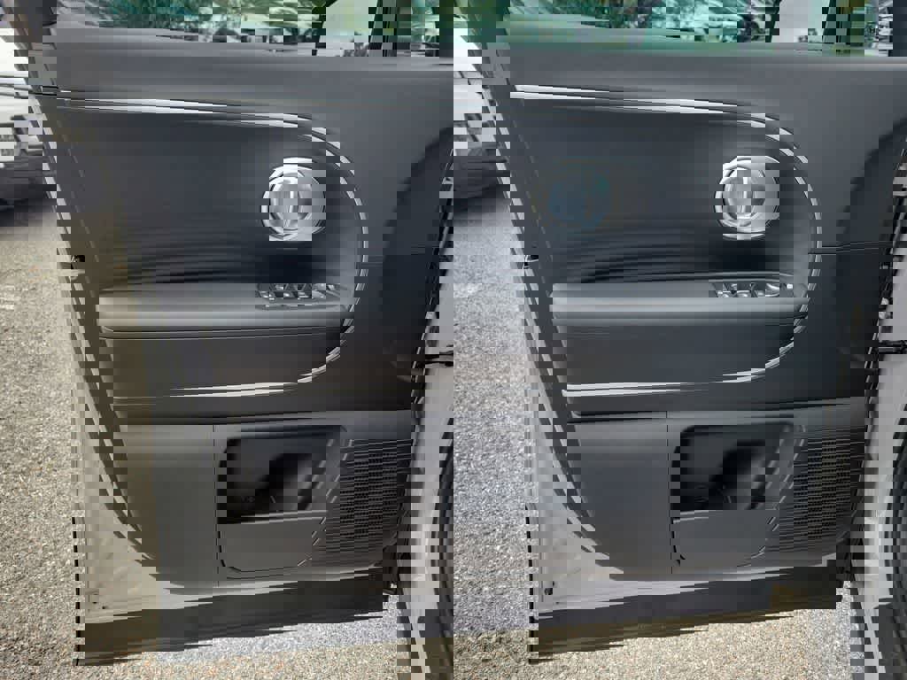 New 2026 Hyundai Ioniq 9 SE image 30