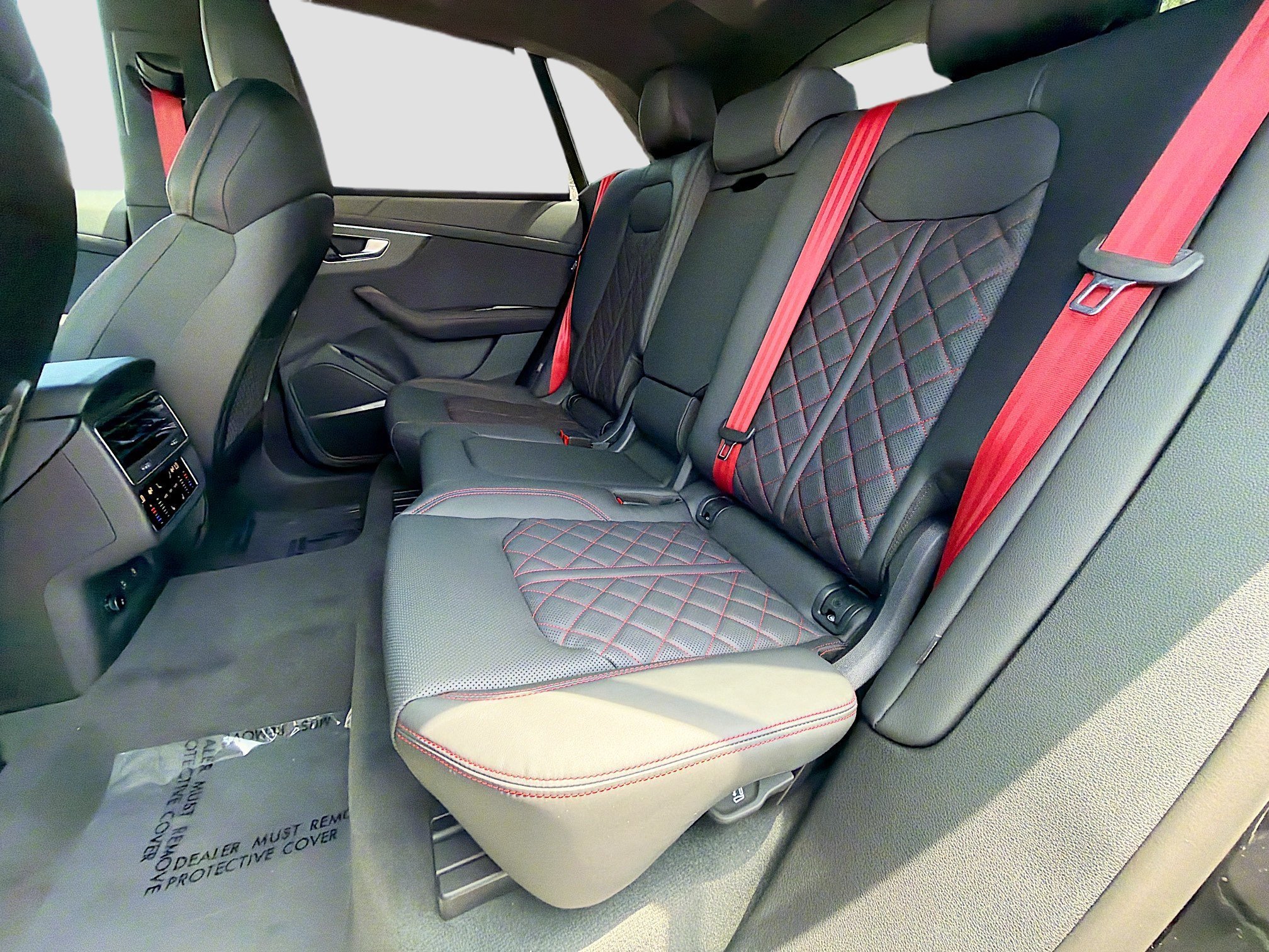 New 2026 Audi SQ8 Prestige AWD/4WD image 19