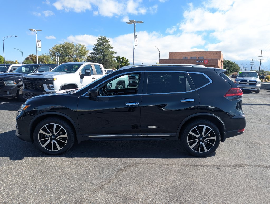 Used 2020 Nissan Rogue SL w/ Premium Package AWD/4WD image 8