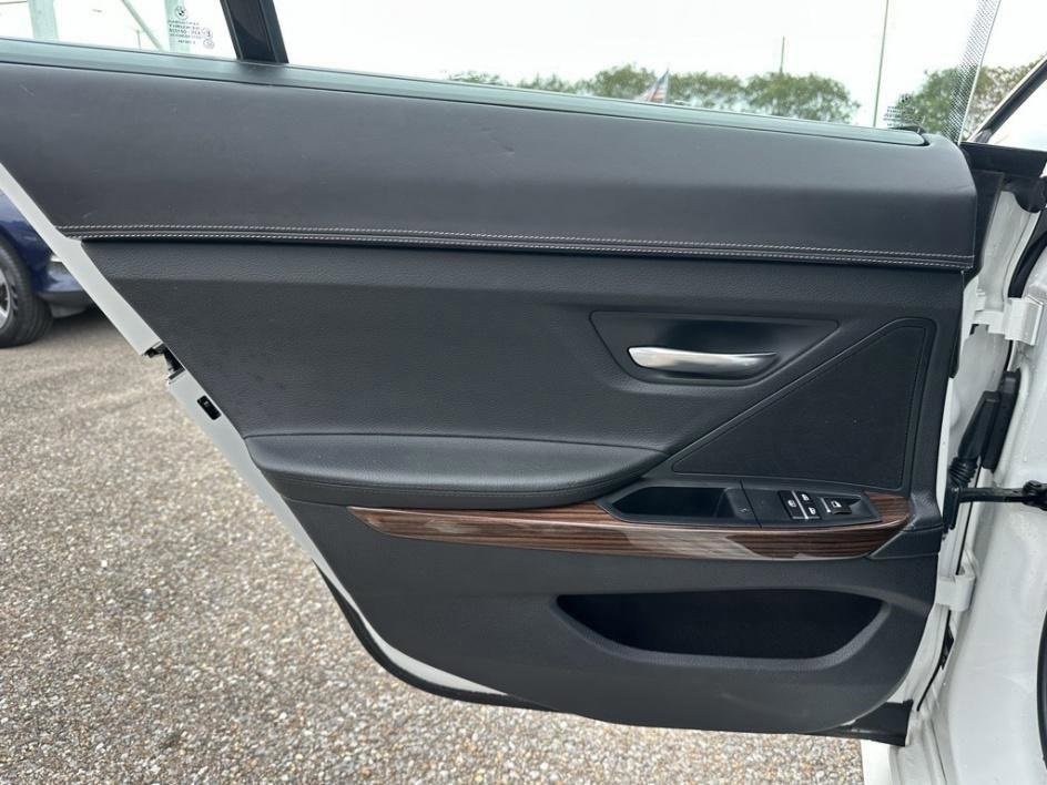 Used 2017 BMW 640i Gran Coupe image 17