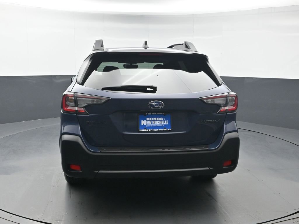 Used 2023 Subaru Outback Onyx Edition image 5