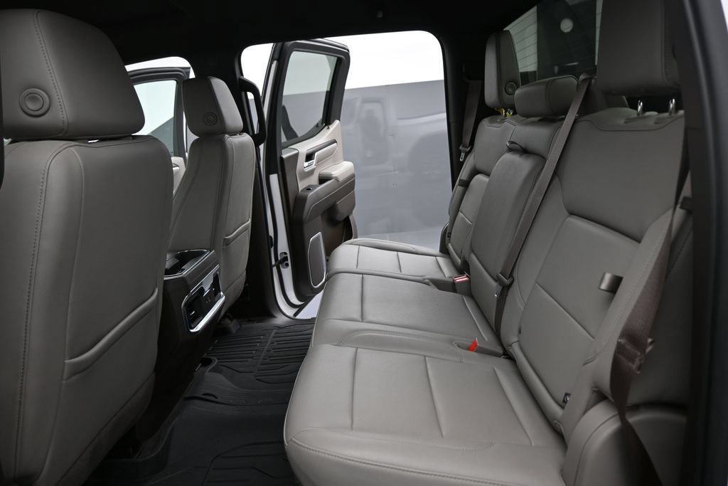 Used 2022 GMC Sierra 1500 SLT w/ SLT Convenience Package AWD/4WD image 22