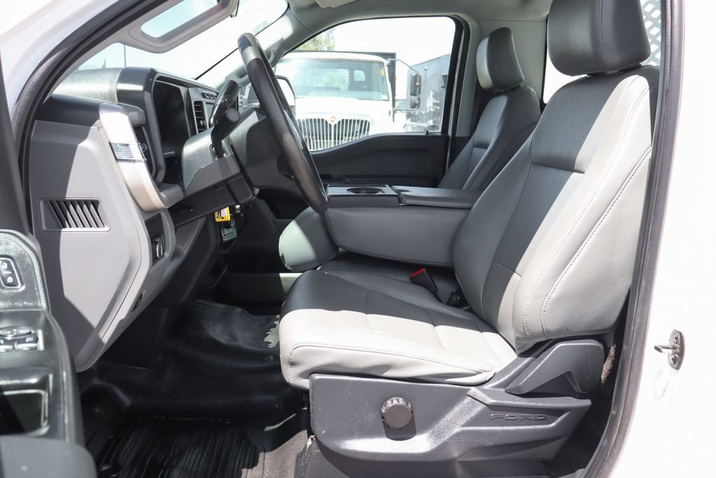 Used 2023 Ford F550 2WD Regular Cab Super Duty image 22