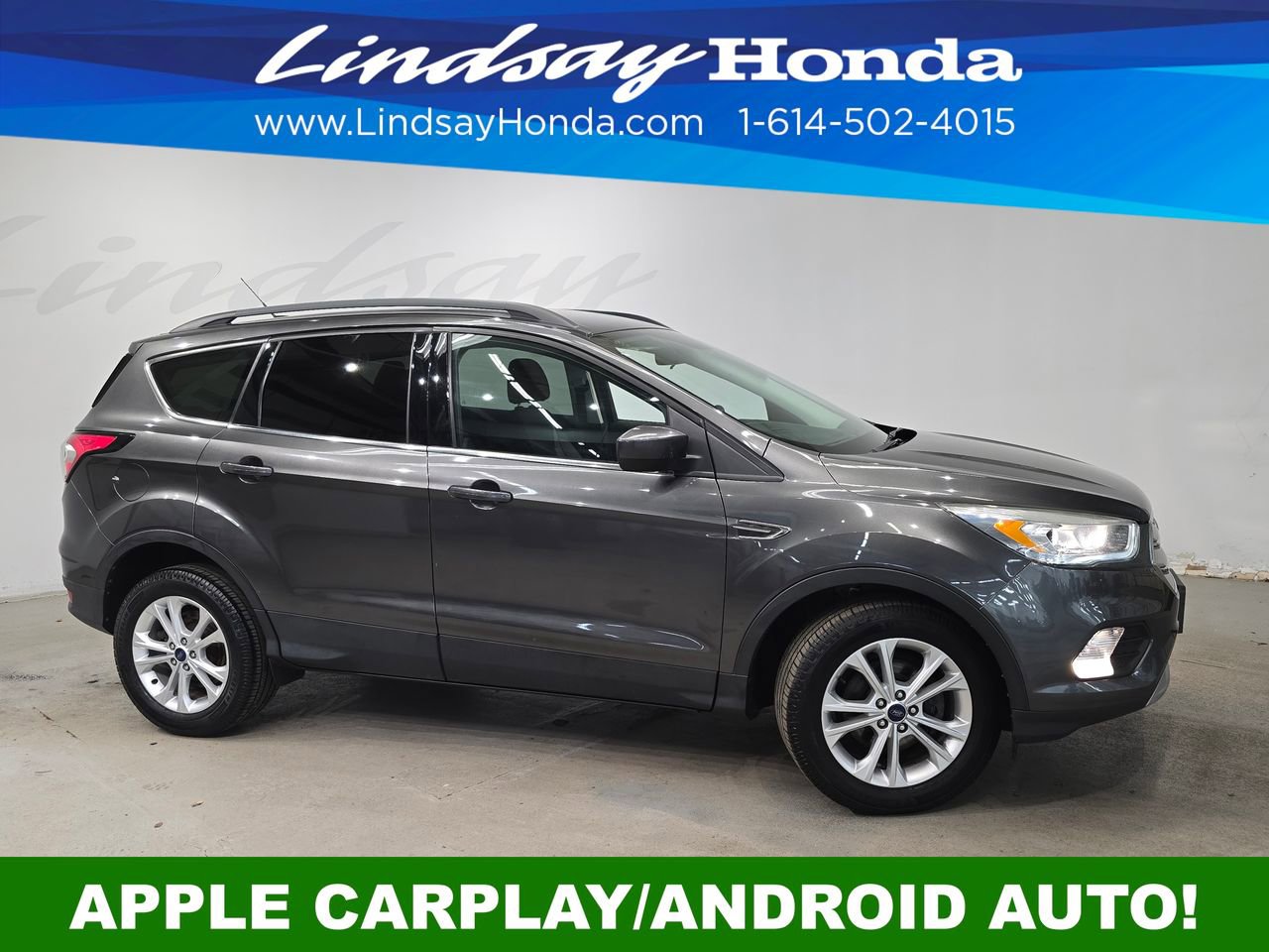 Used 2017 Ford Escape SE w/ Equipment Group 201A image 3