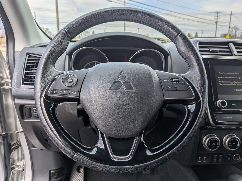 Used 2022 Mitsubishi Outlander Sport SE AWD/4WD image 18