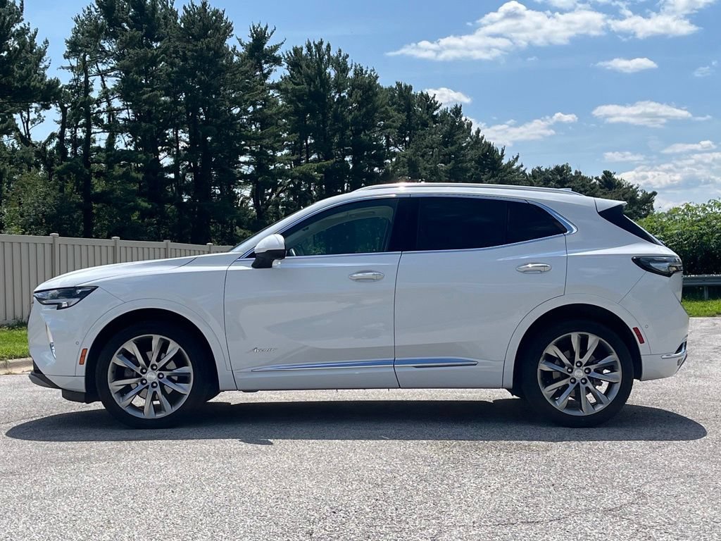Used 2021 Buick Envision Avenir w/ Technology Package II AWD/4WD image 4
