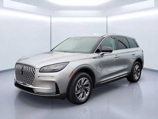 Used 2023 Lincoln Corsair FWD image 2