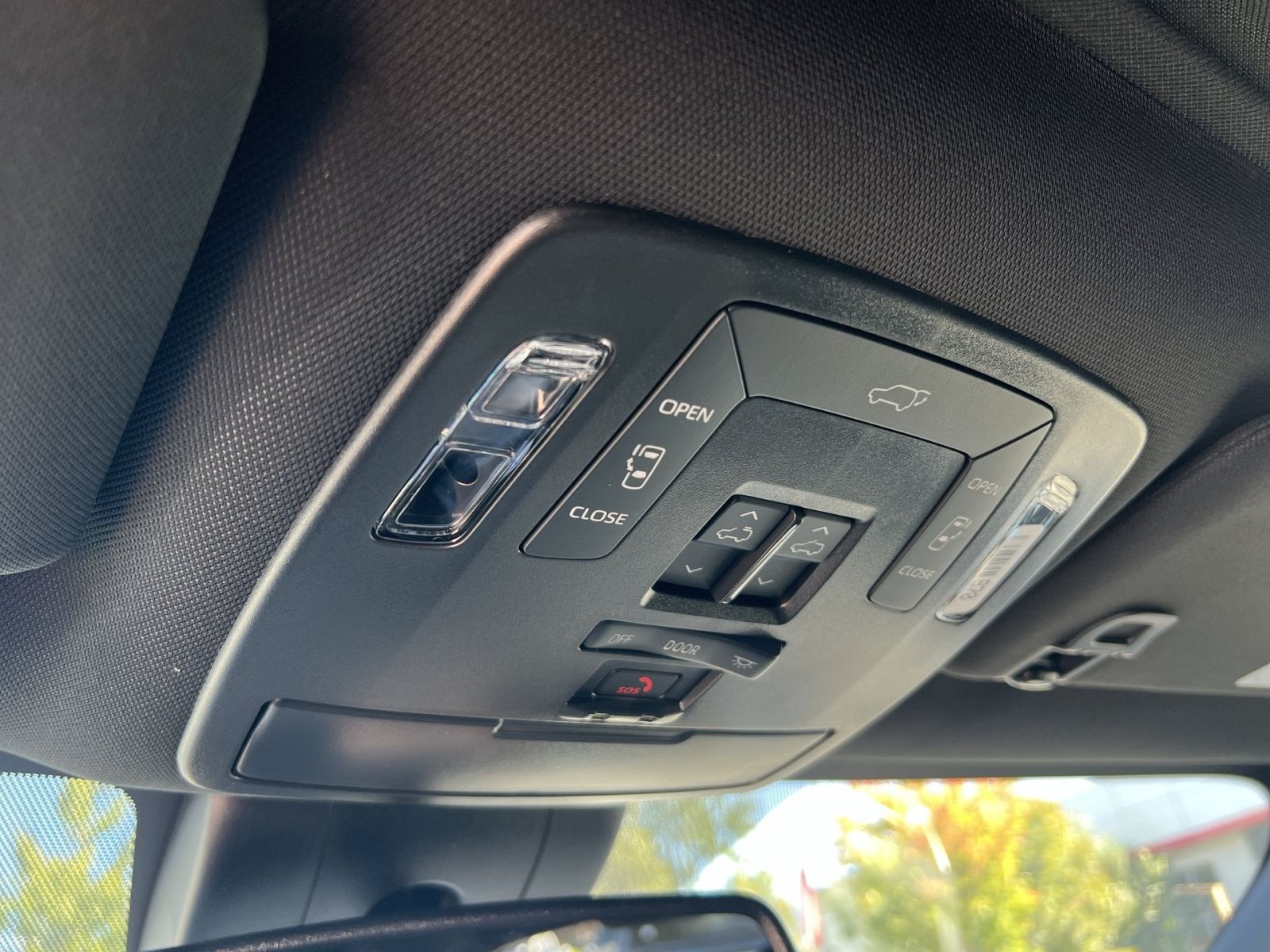 New 2026 Toyota Sienna XLE Woodland Edition AWD/4WD image 28