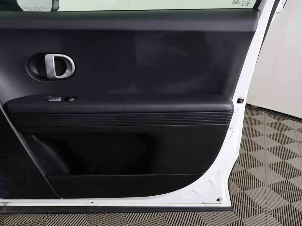 Used 2024 Hyundai Ioniq 5 SEL AWD/4WD image 19