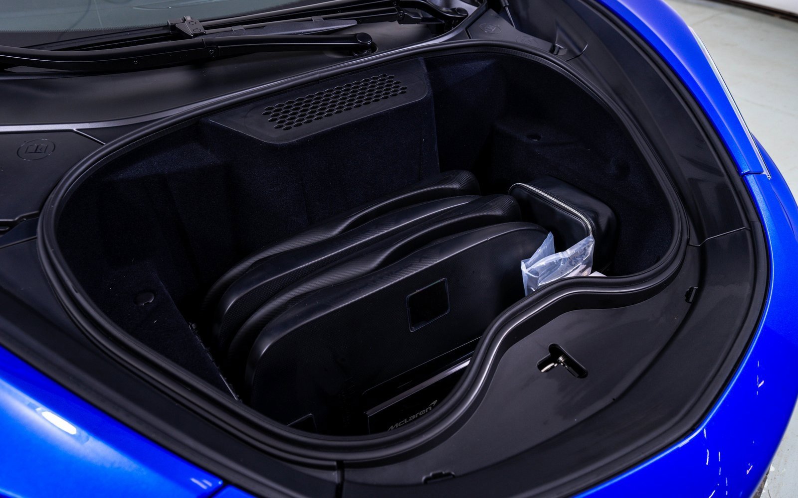 New 2025 McLaren GTS image 24