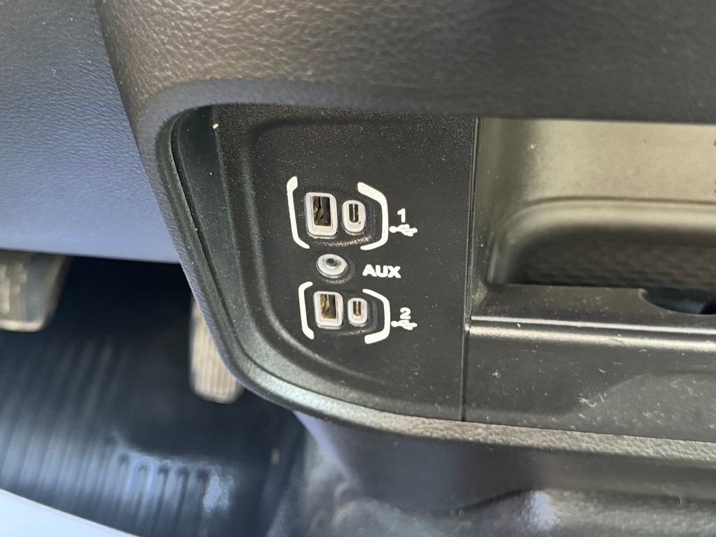 Used 2024 RAM 3500 Tradesman AWD/4WD image 23