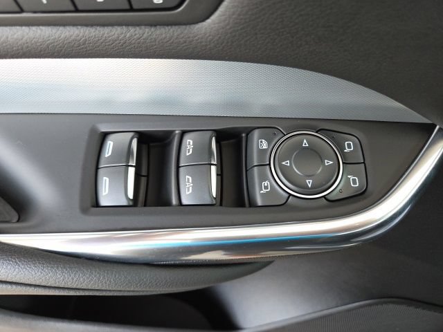 Used 2021 Cadillac XT4 Premium Luxury w/ Sun And Sound Package AWD/4WD image 57