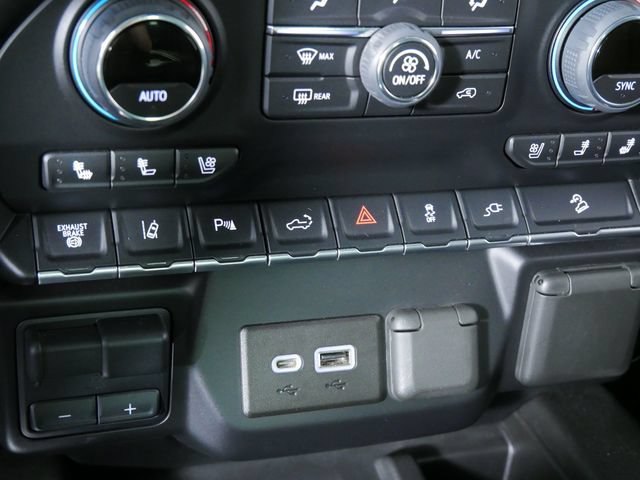 Used 2022 Chevrolet Silverado 3500 LTZ AWD/4WD image 30