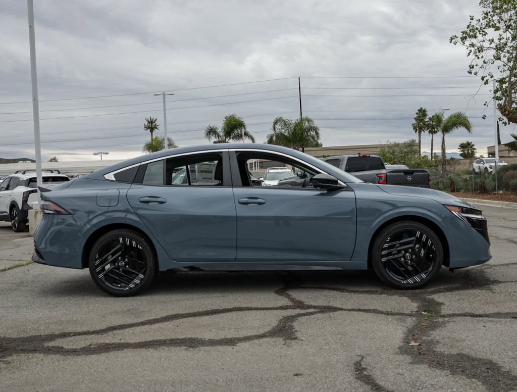 New 2026 Nissan Sentra SR w/ Floor Mat Package image 3