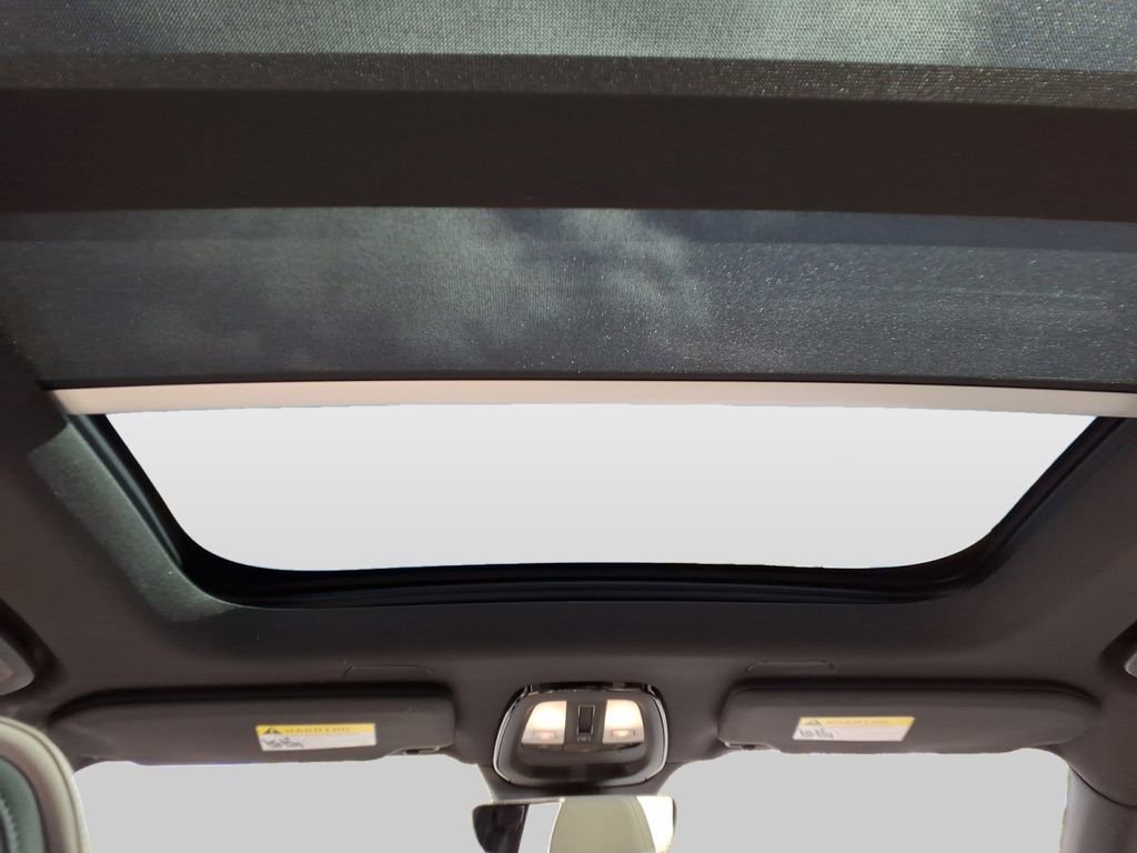 New 2026 Volvo XC90 B6 Plus w/ Protection Package Premier image 10