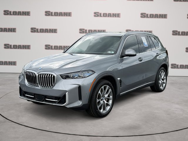 Certified 2025 BMW X5 xDrive40i AWD/4WD image 1