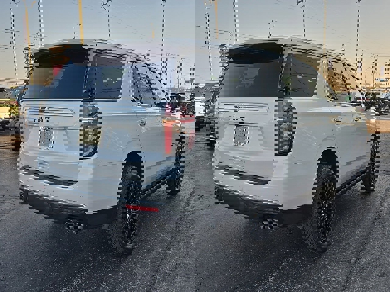 Used 2024 Chevrolet Tahoe High Country w/ Premium Package 2 image 6