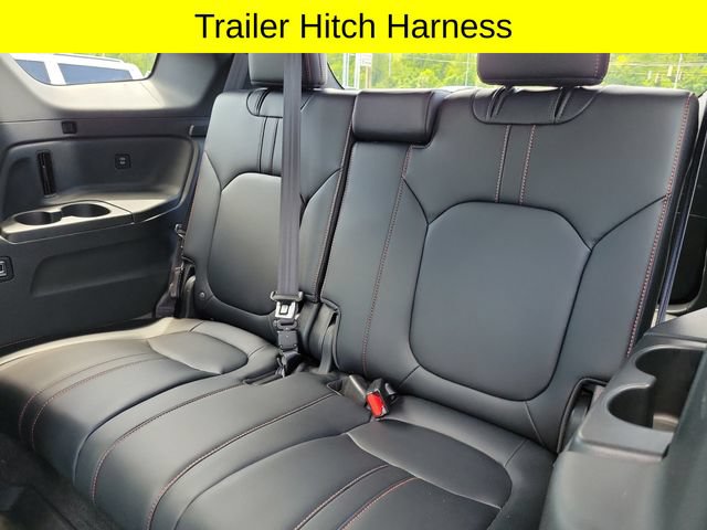 Used 2025 Honda Pilot TrailSport image 10