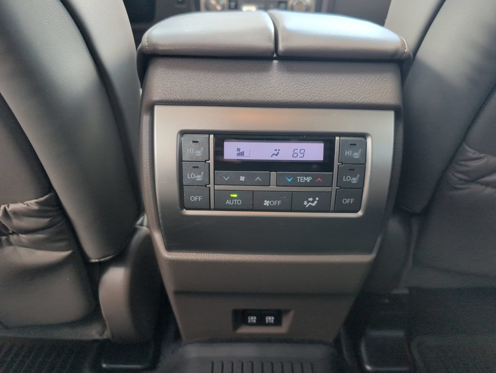 Certified 2021 Lexus GX 460 Premium w/ Premium Package AWD/4WD image 14