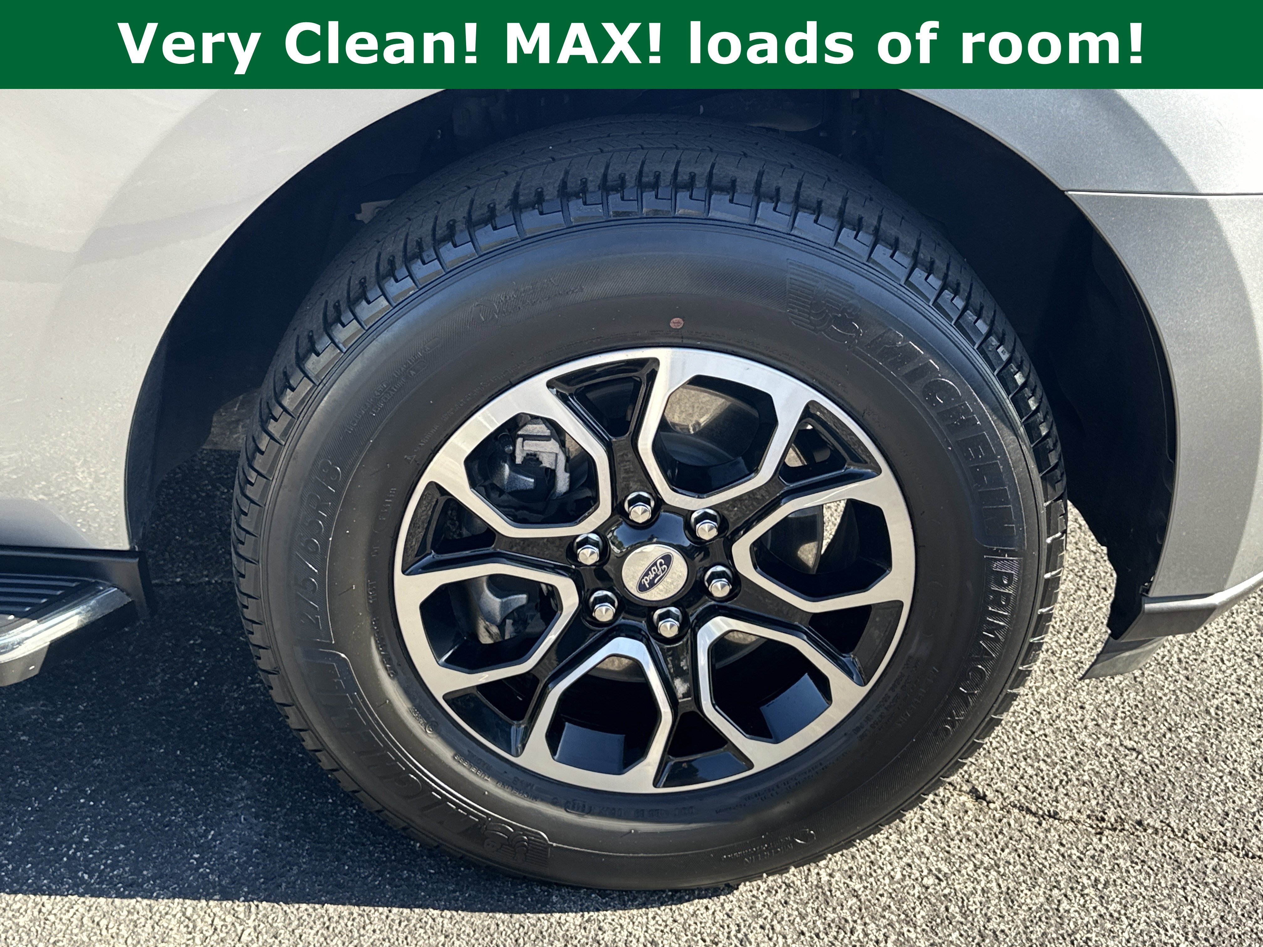 Used 2023 Ford Expedition Max XLT image 14