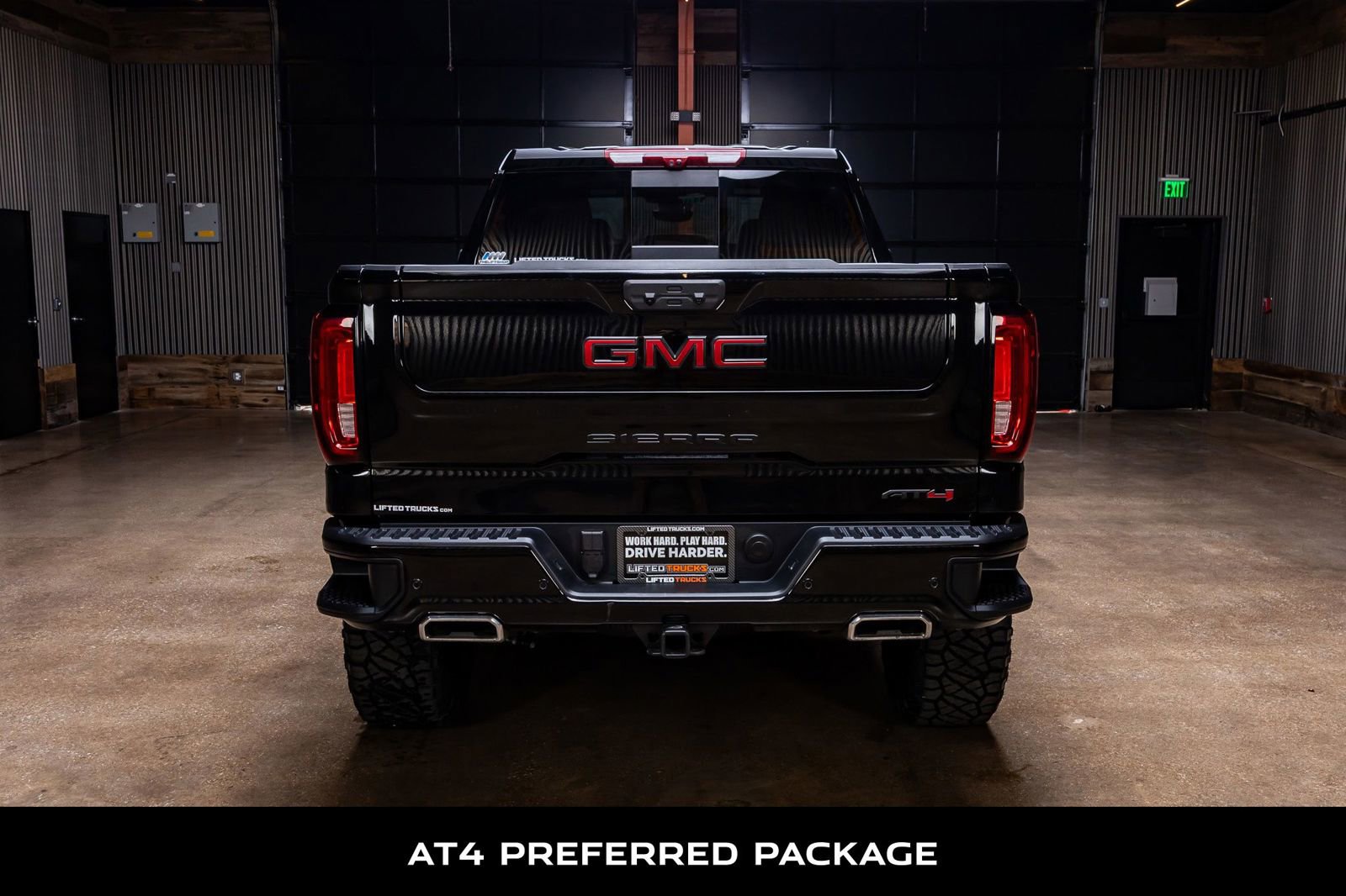 Used 2026 GMC Sierra 1500 AT4 w/ Technology Package image 8