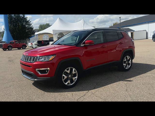 Used 2018 Jeep Compass Limited w/ Navigation Group AWD/4WD image 27